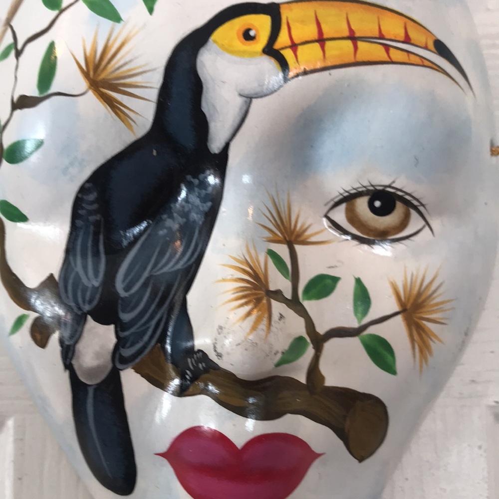 Wall Mask - Picture 2 of 6